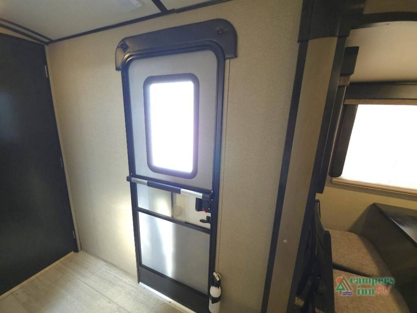 A photo of this 2018 Grand Design Imagine 2950RL