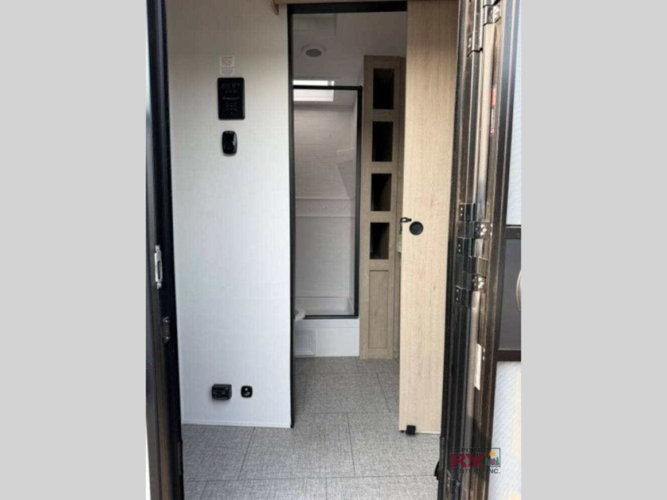 A photo of this 2025 Grand Design Imagine 2670MK