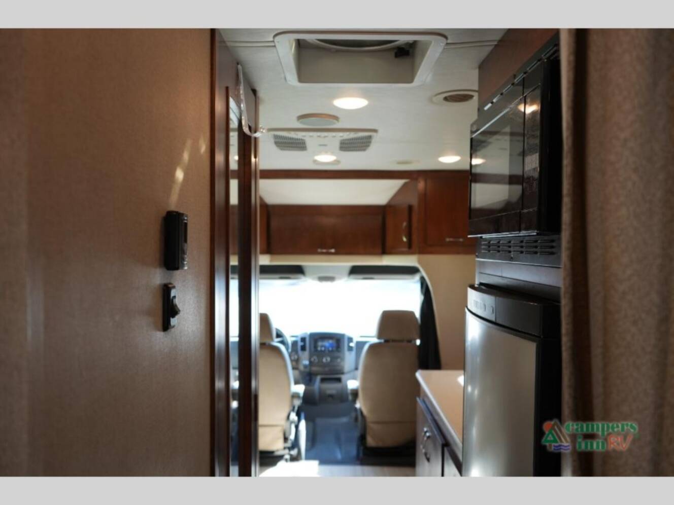 A photo of this 2019 Renegade Villagio 25QRS