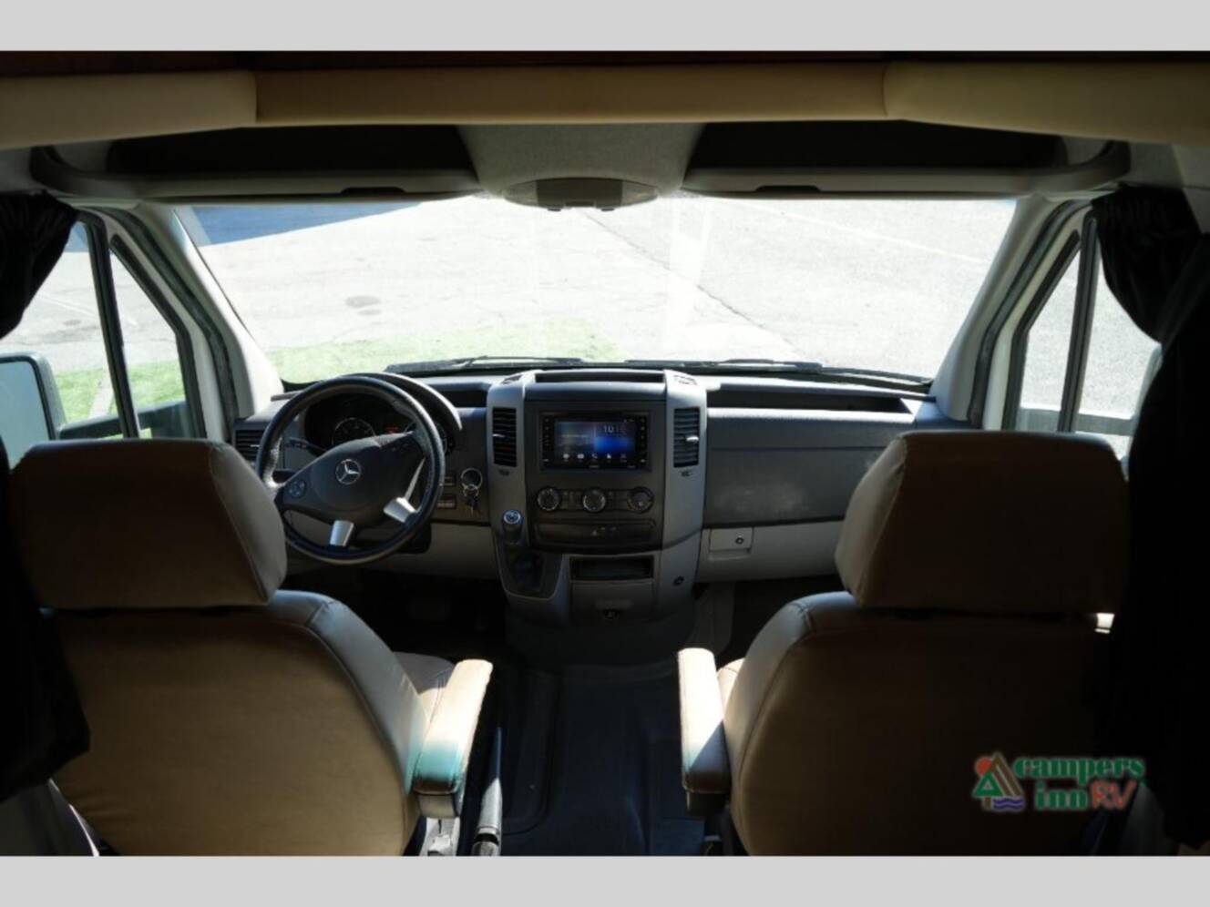 A photo of this 2019 Renegade Villagio 25QRS