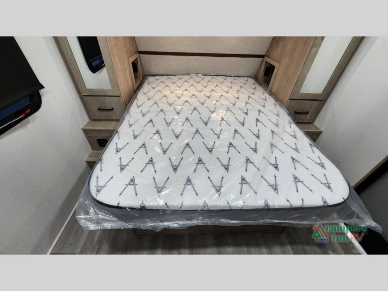 A photo of this 2026 Grand Design Imagine 2810BH