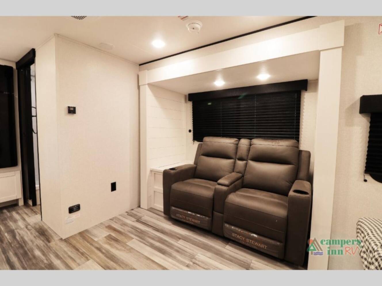 A photo of this 2026 Jayco Jay Flight SLX 200MKS