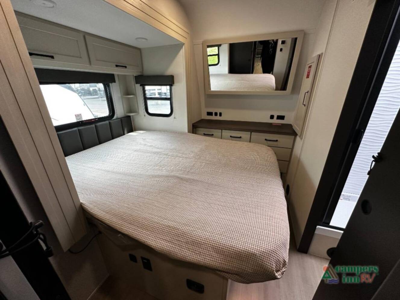 A photo of this 2026 Grand Design Momentum G-Class 21G