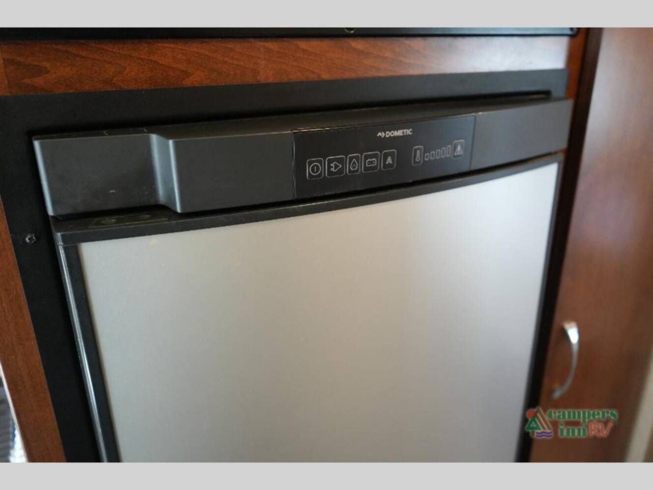 A photo of this 2019 Renegade Villagio 25QRS