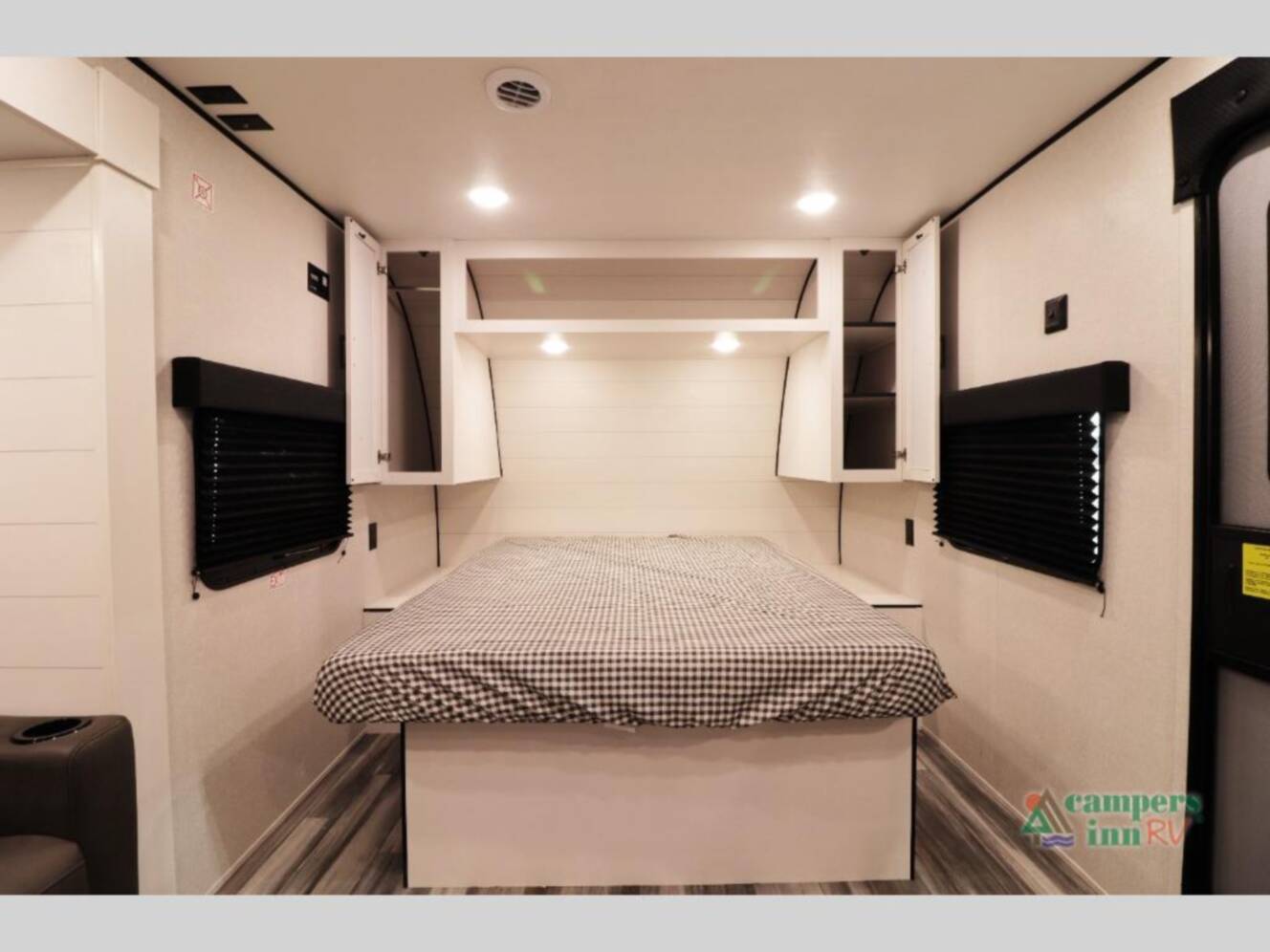 A photo of this 2026 Jayco Jay Flight SLX 200MKS