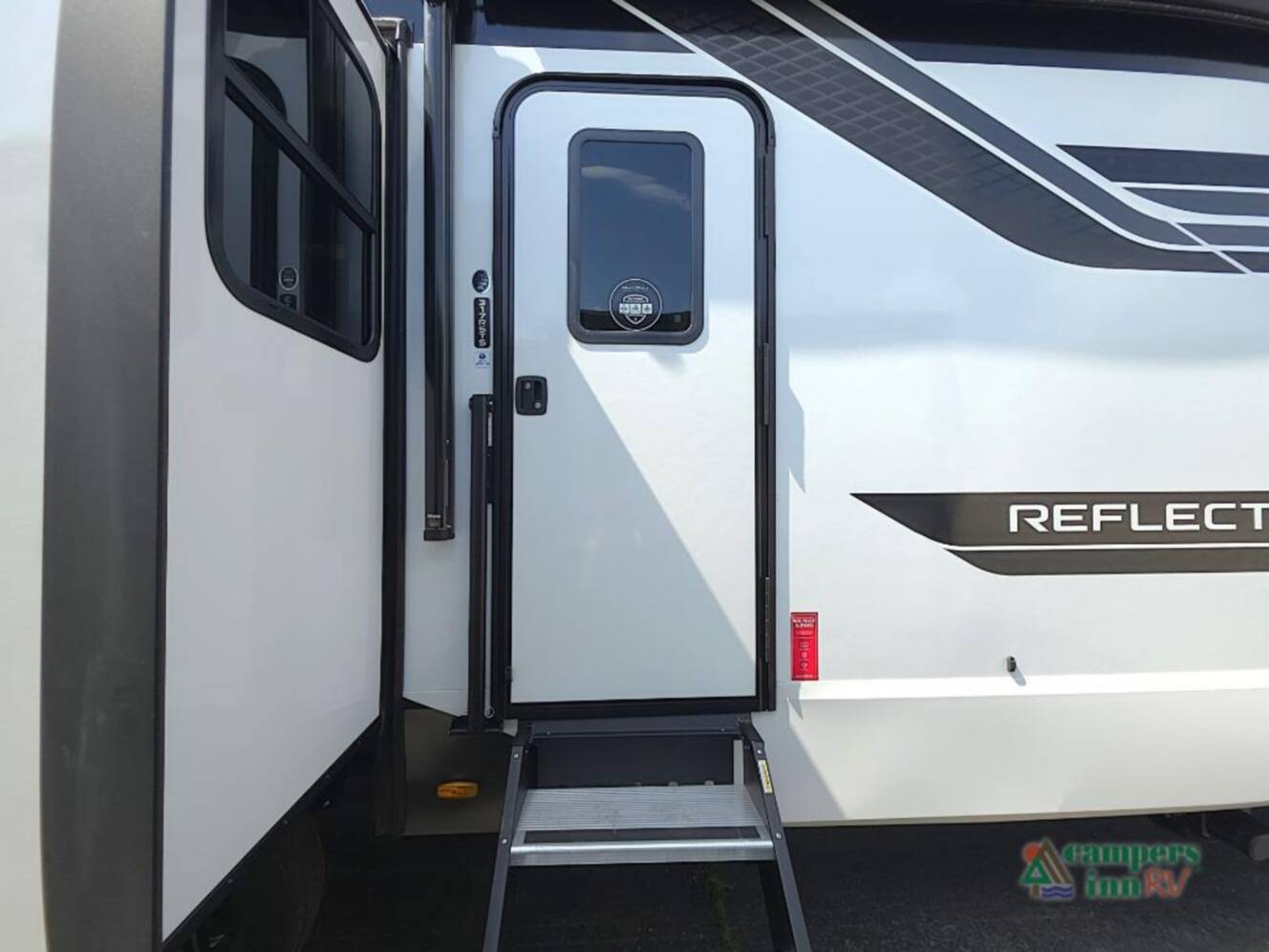 A photo of this 2026 Grand Design Reflection 317RSTS