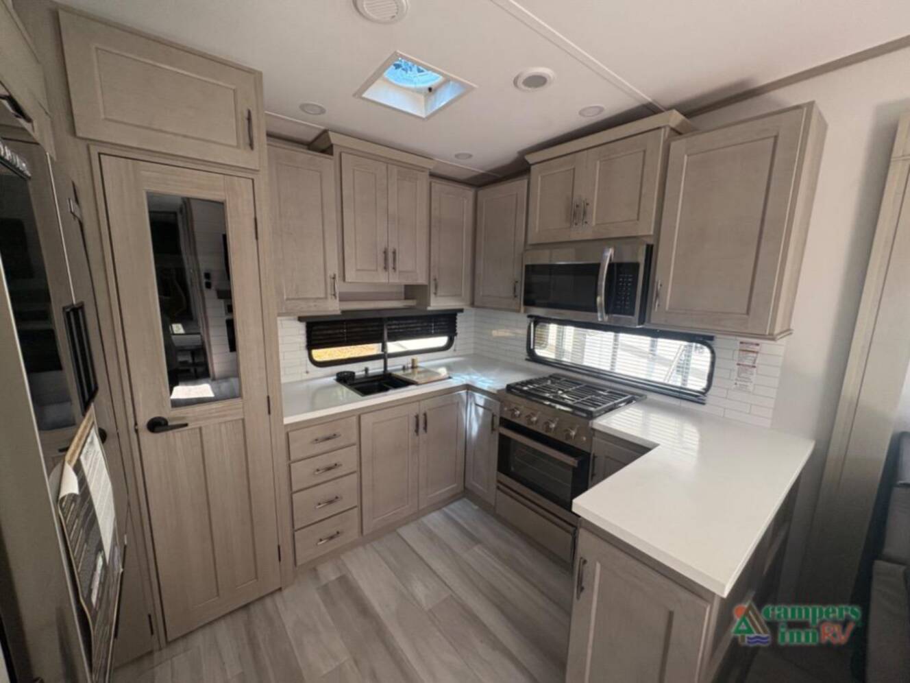 A photo of this 2025 Grand Design Influence 3203GK