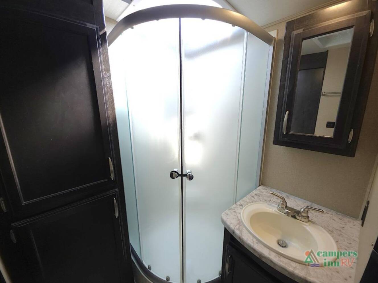 A photo of this 2018 Grand Design Imagine 2950RL