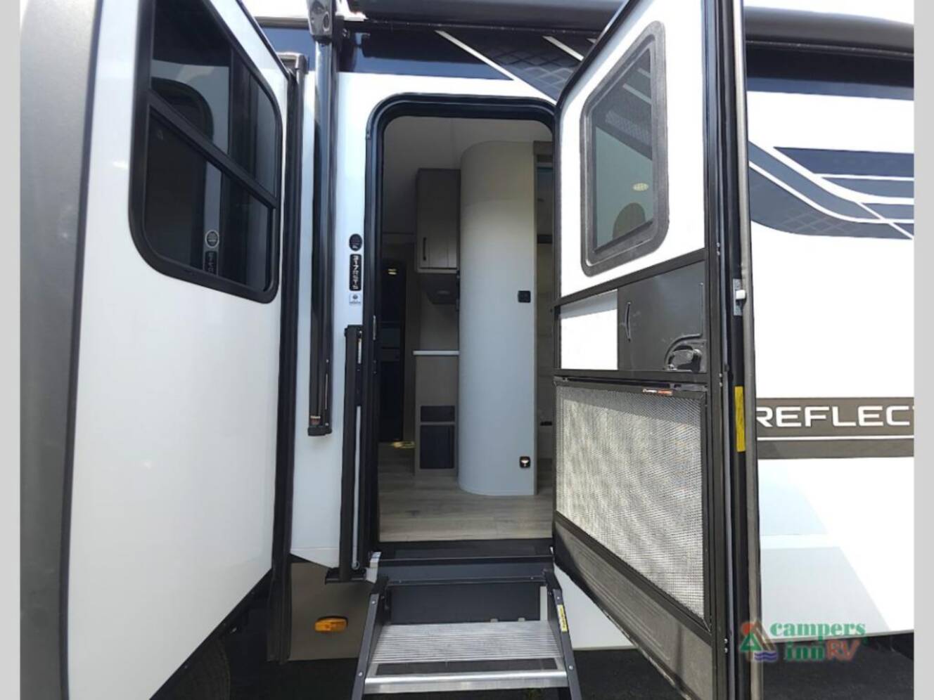 A photo of this 2026 Grand Design Reflection 317RSTS