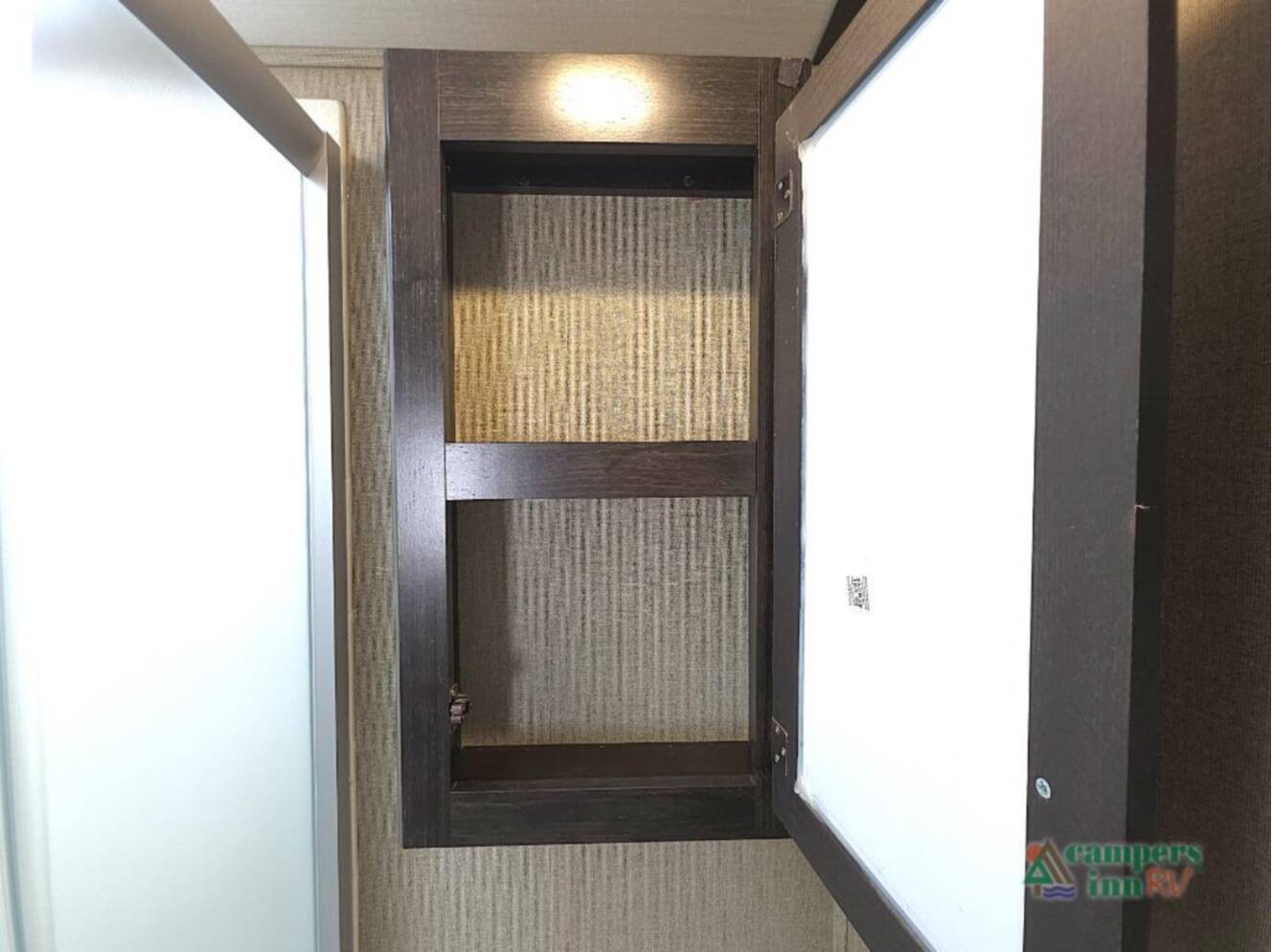 A photo of this 2018 Grand Design Imagine 2950RL