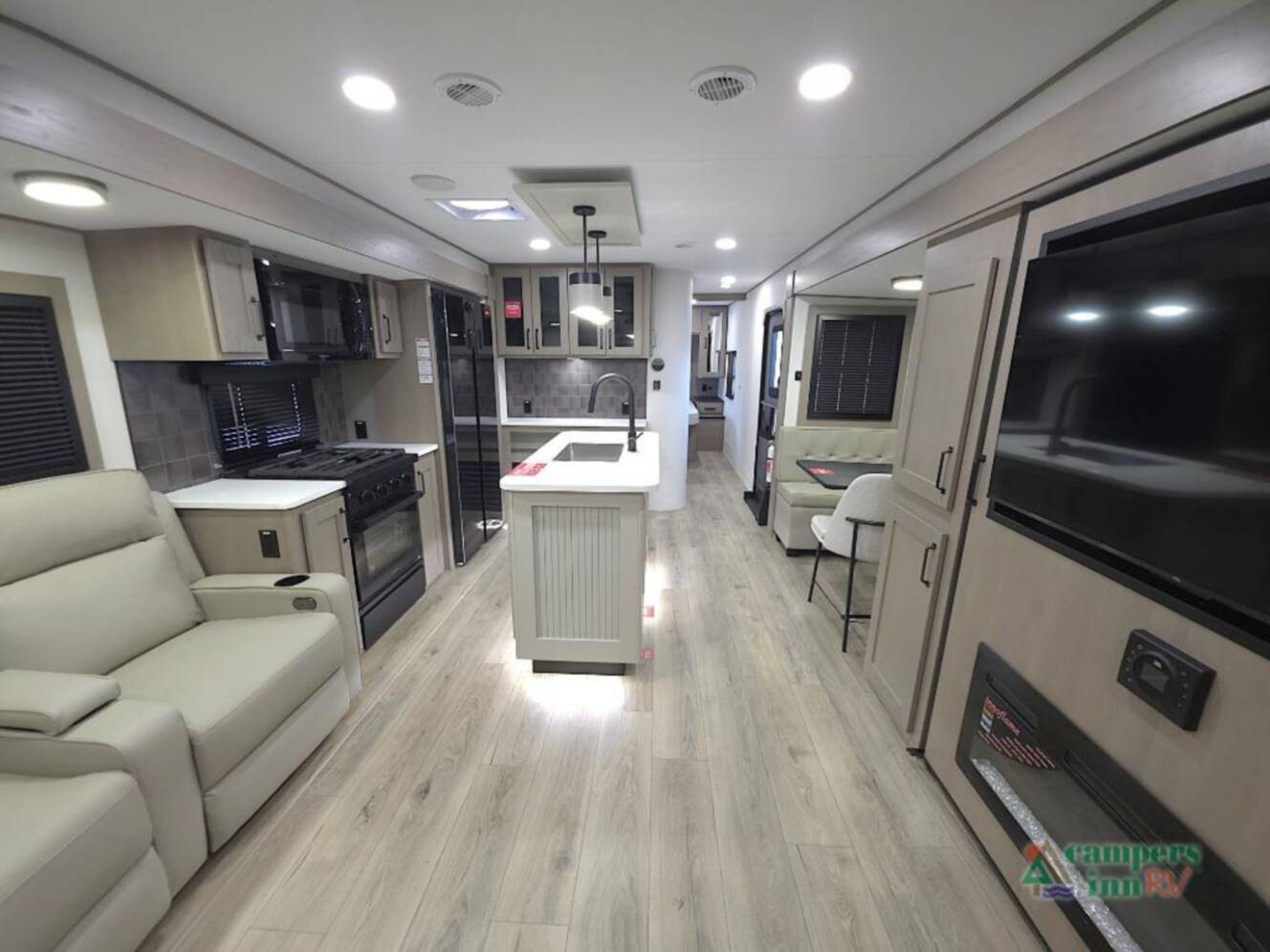 A photo of this 2026 Grand Design Reflection 317RSTS