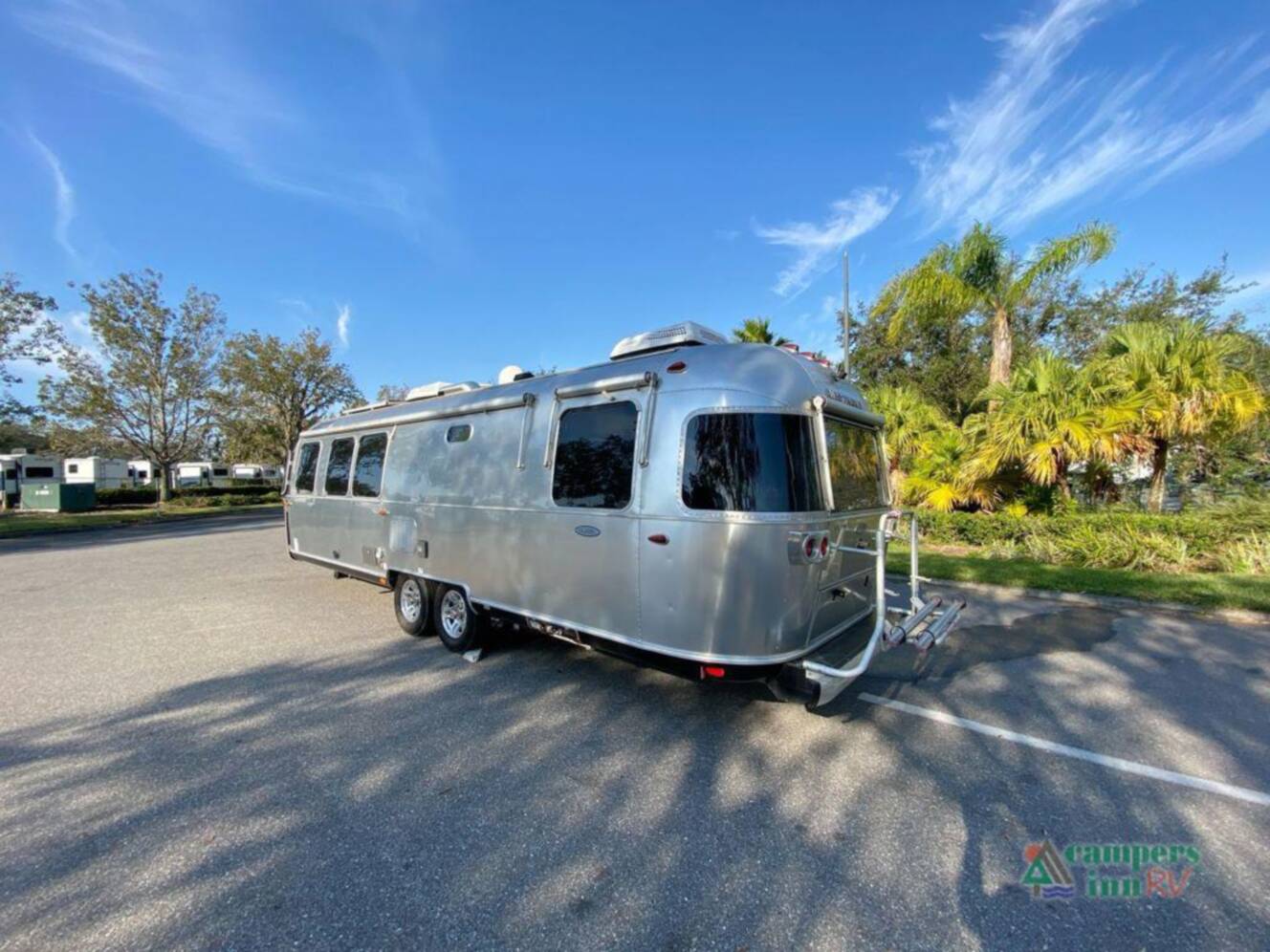 A photo of this 2017 Airstream Classic 30RB