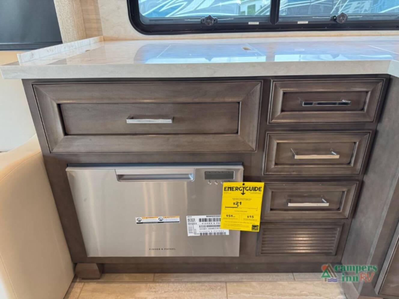 A photo of this 2025 Newmar Ventana 3809