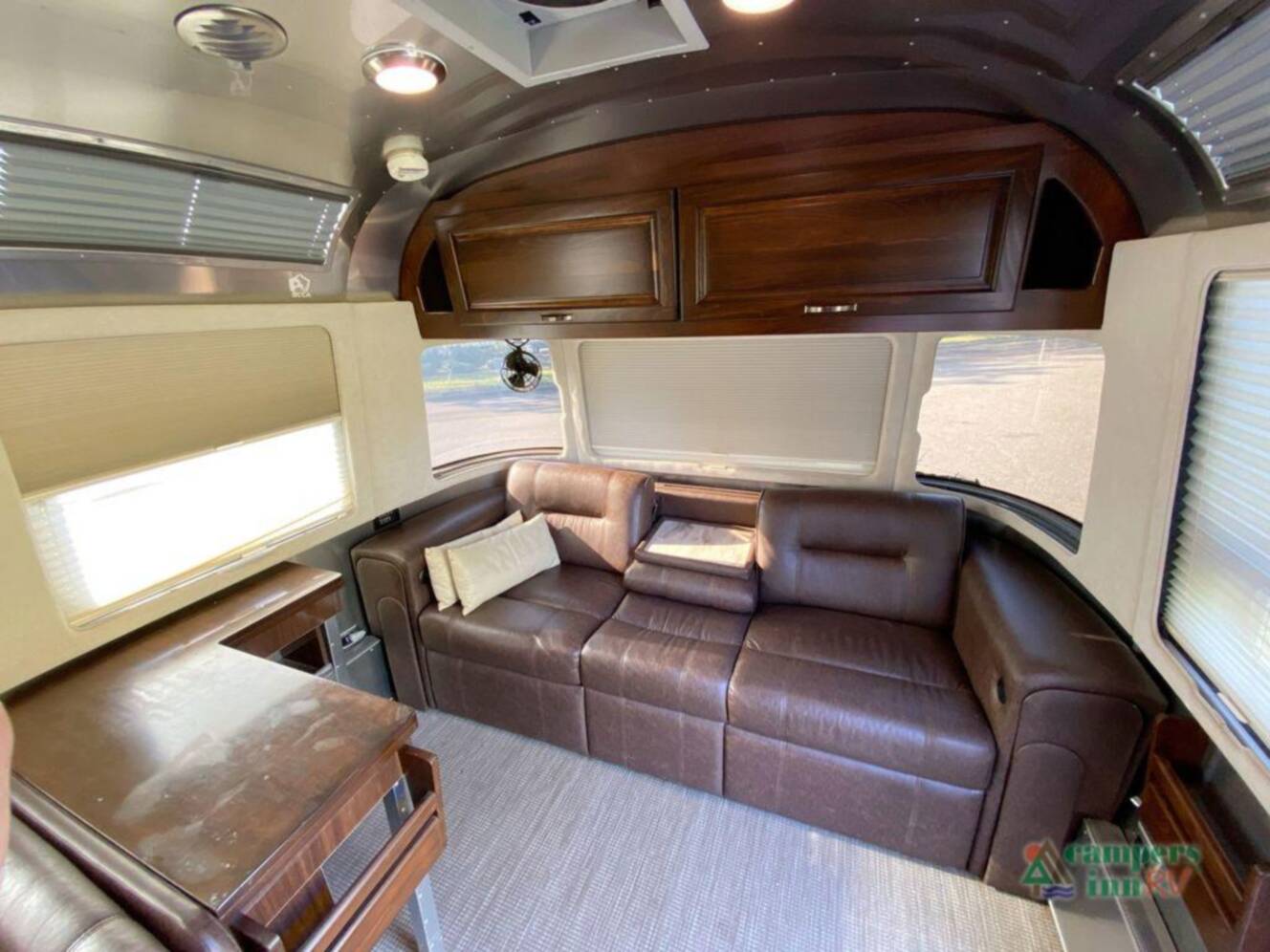 A photo of this 2017 Airstream Classic 30RB