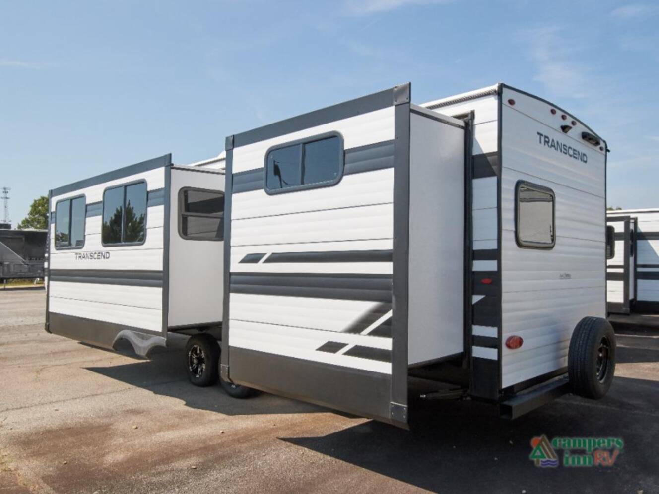 A photo of this 2026 Grand Design TRANSCEND 325BHT