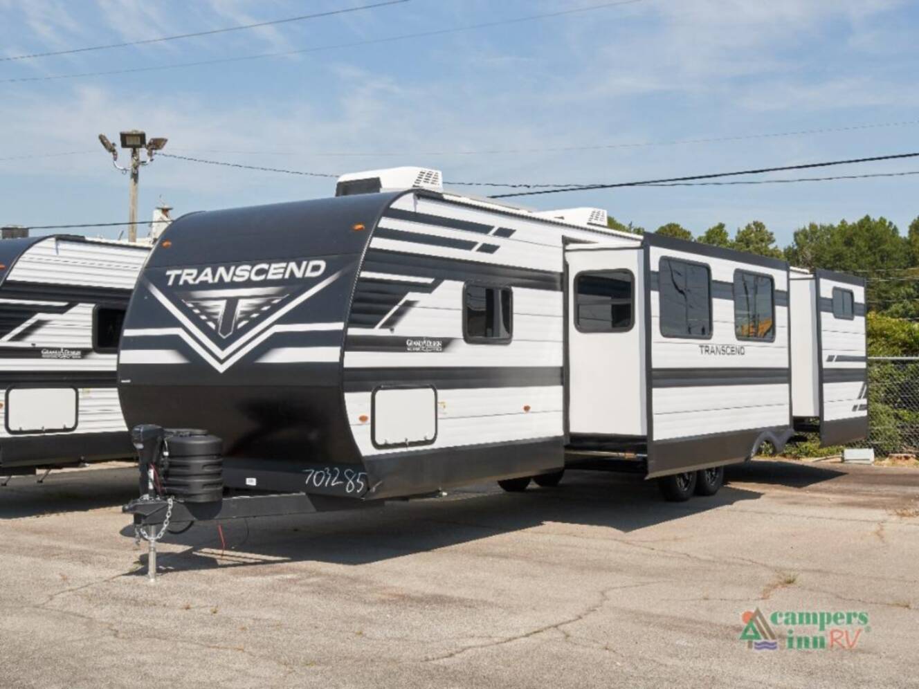 A photo of this 2026 Grand Design TRANSCEND 325BHT