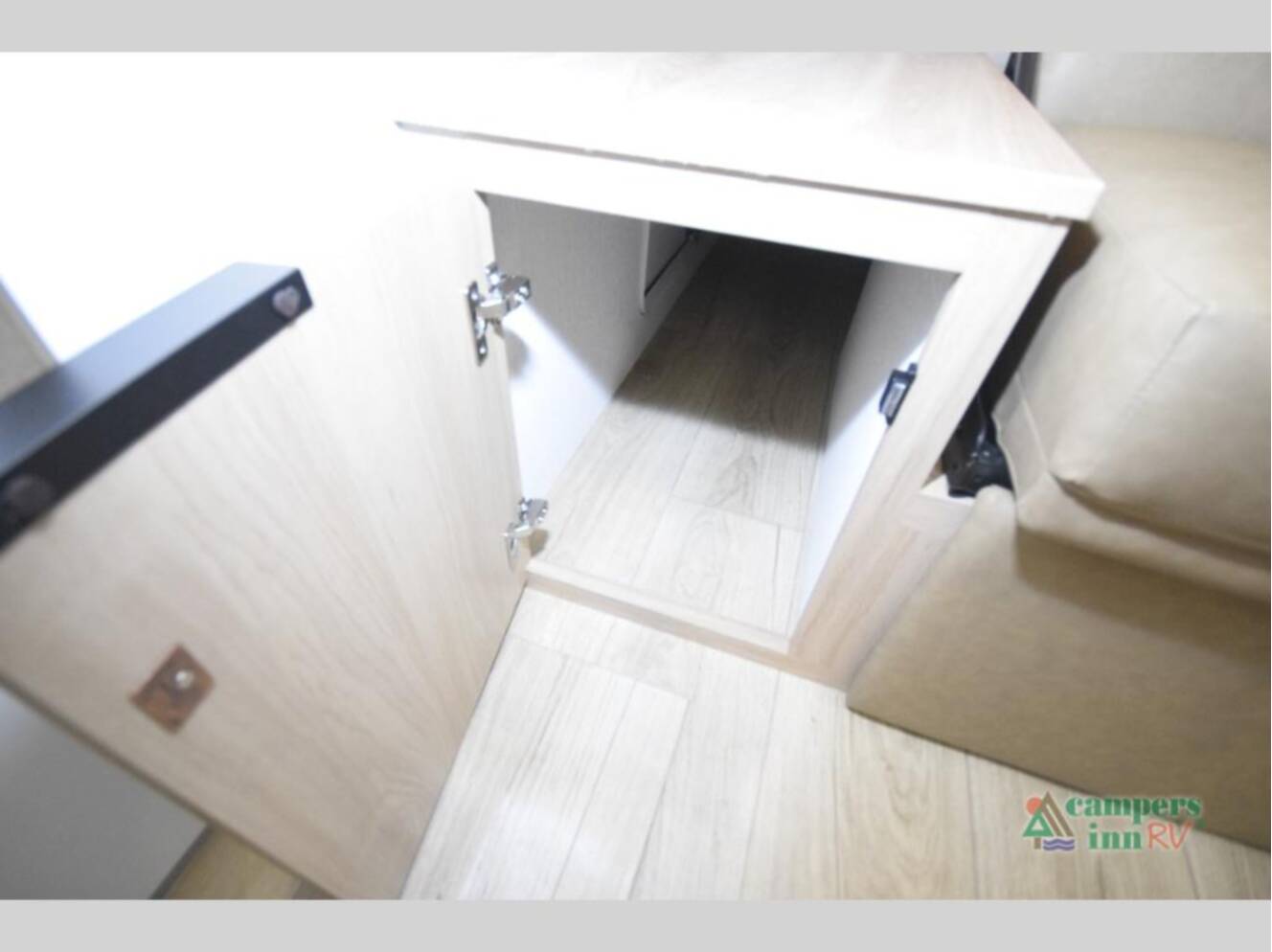 A photo of this 2026 Winnebago Thrive 22MBH