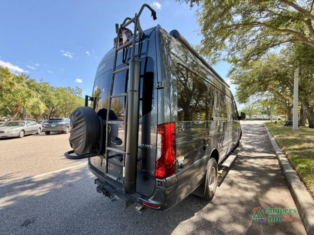 A photo of this 2022 Winnebago Boldt 70KL 4X4