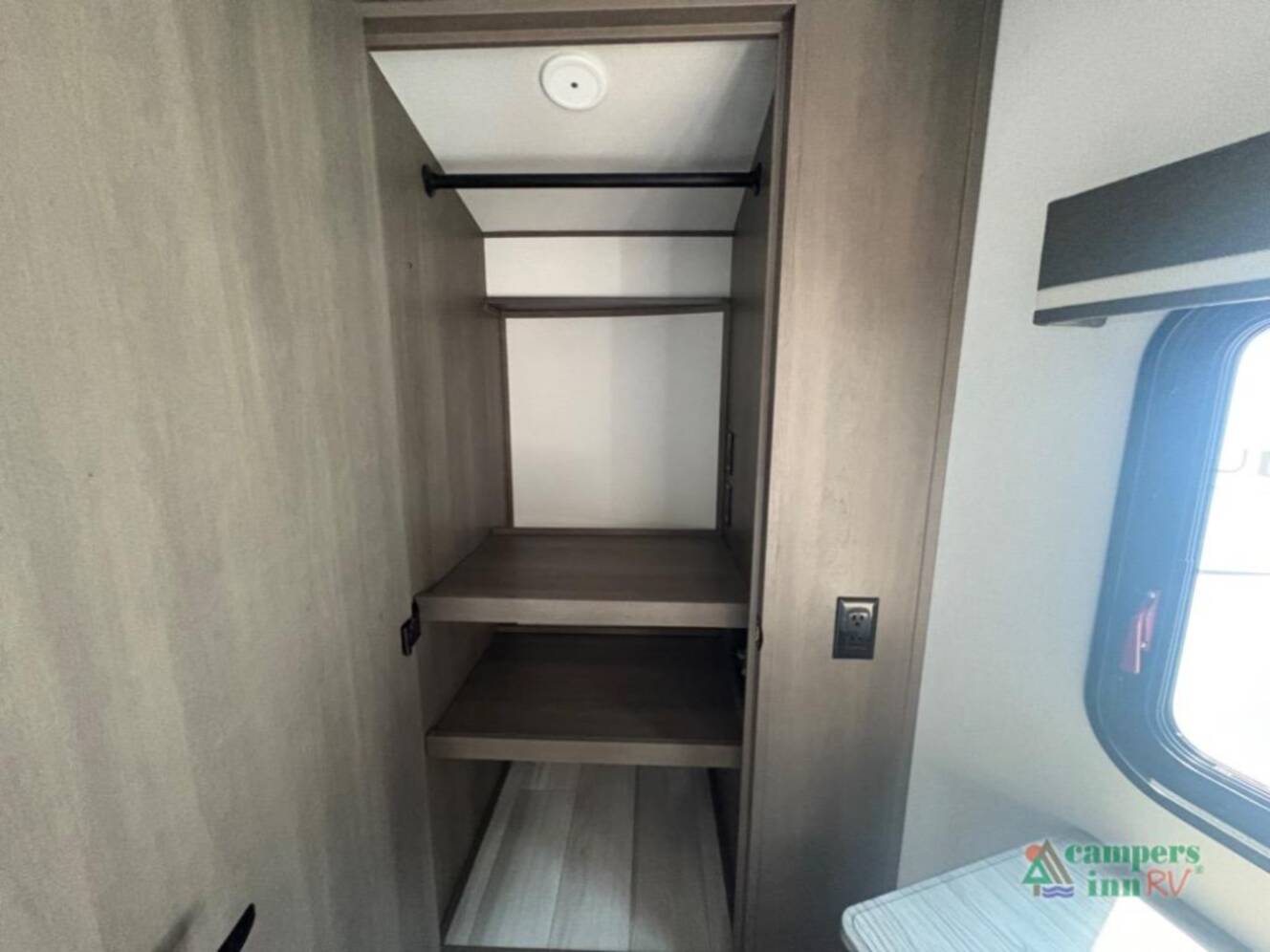 A photo of this 2025 Grand Design Influence 3203GK