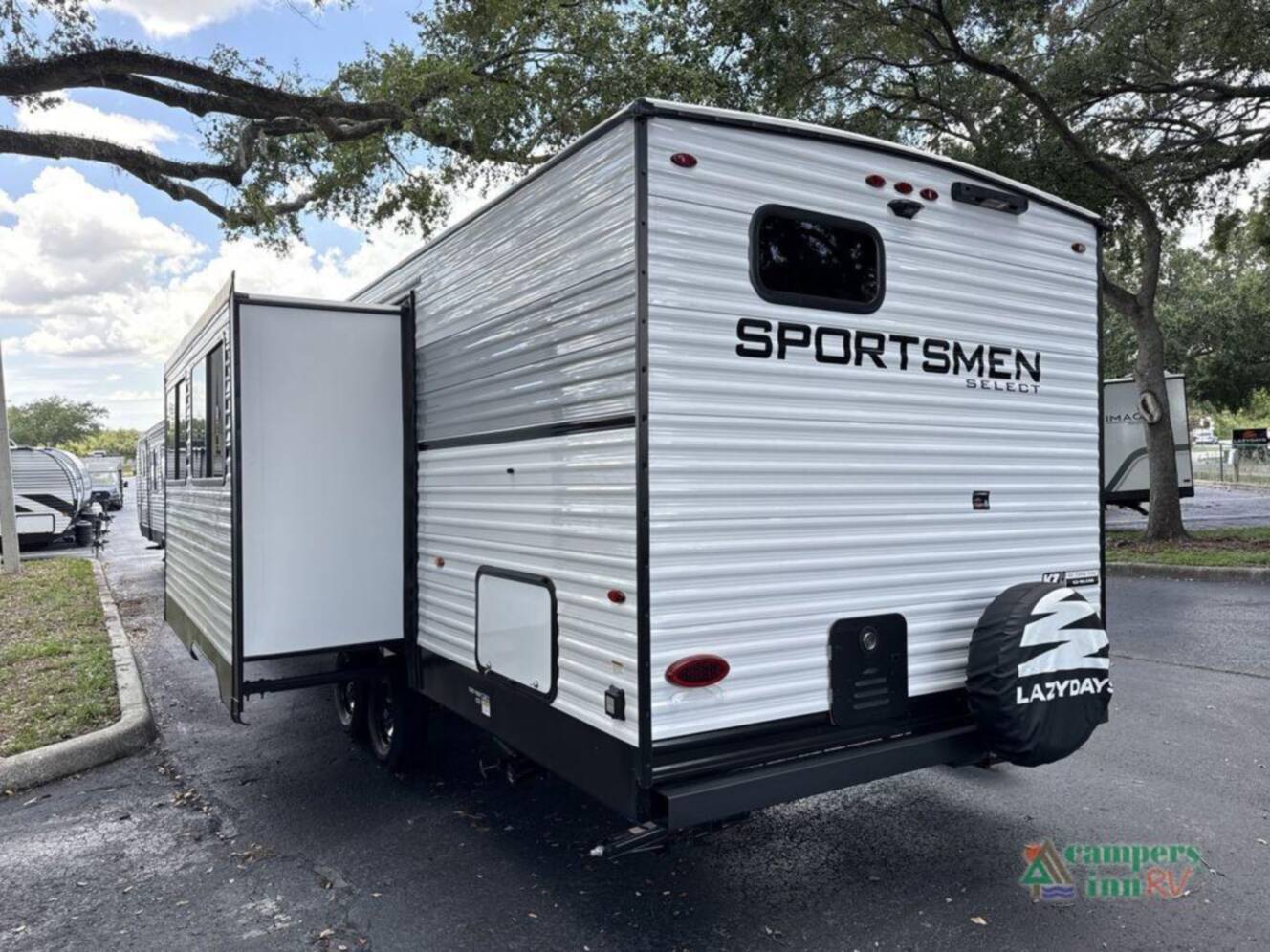 A photo of this 2026 Kz Sportsmen Select 261BHSL