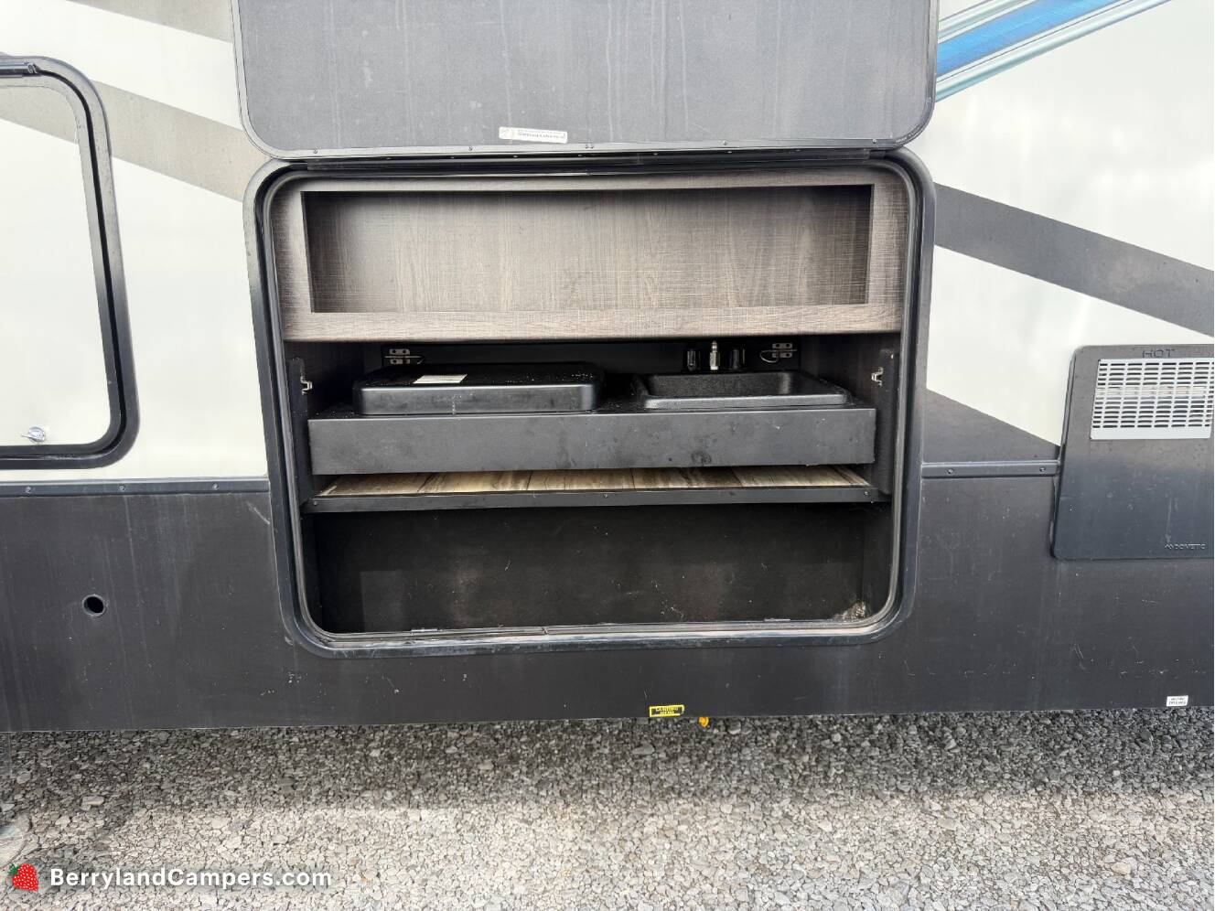 A photo of this 2020 Heartland Heartland GR3610