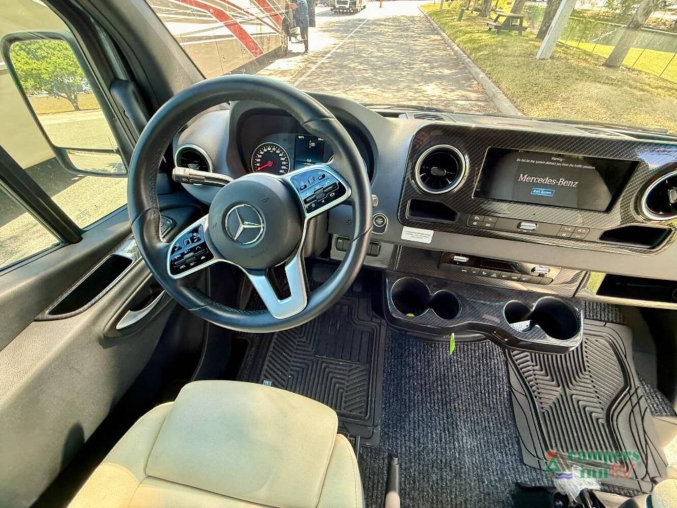 A photo of this 2022 Winnebago Boldt 70KL 4X4