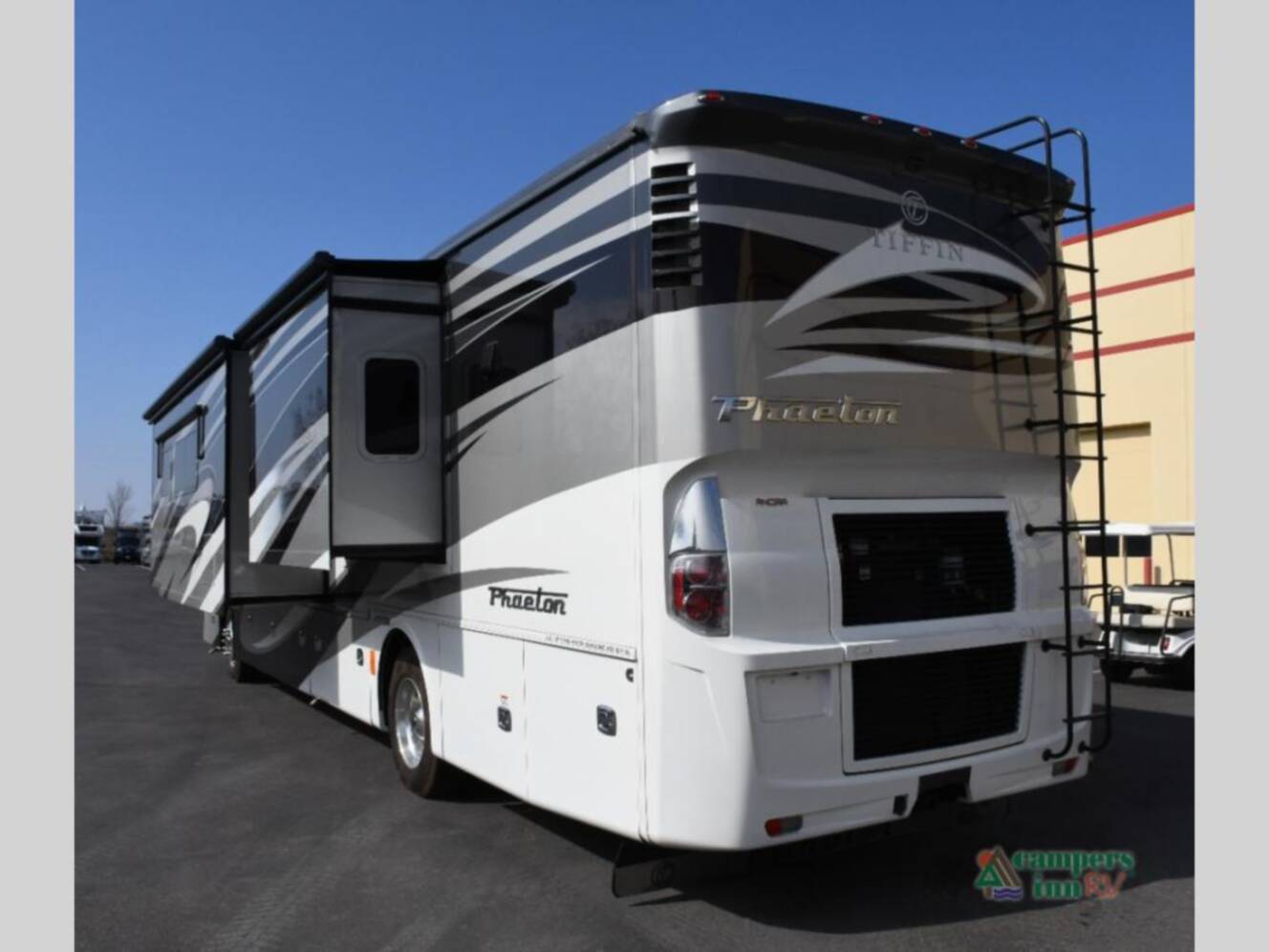 A photo of this 2018 Tiffin Motorhomes Phaeton 40 QBH