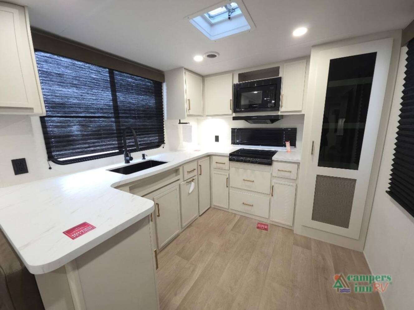 A photo of this 2027 Grand Design Transcend Xplor 285RKT