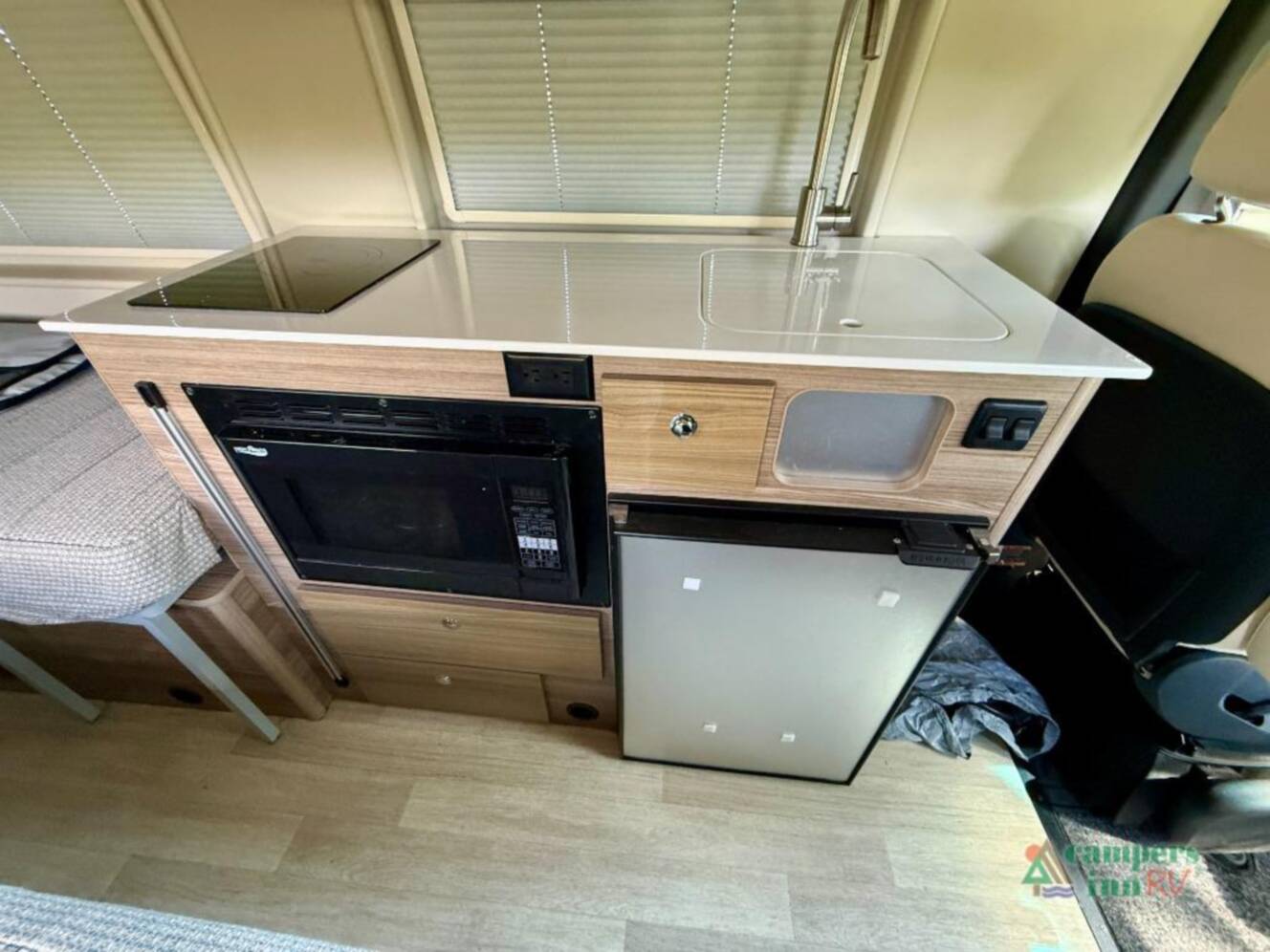 A photo of this 2022 Winnebago Boldt 70KL 4X4