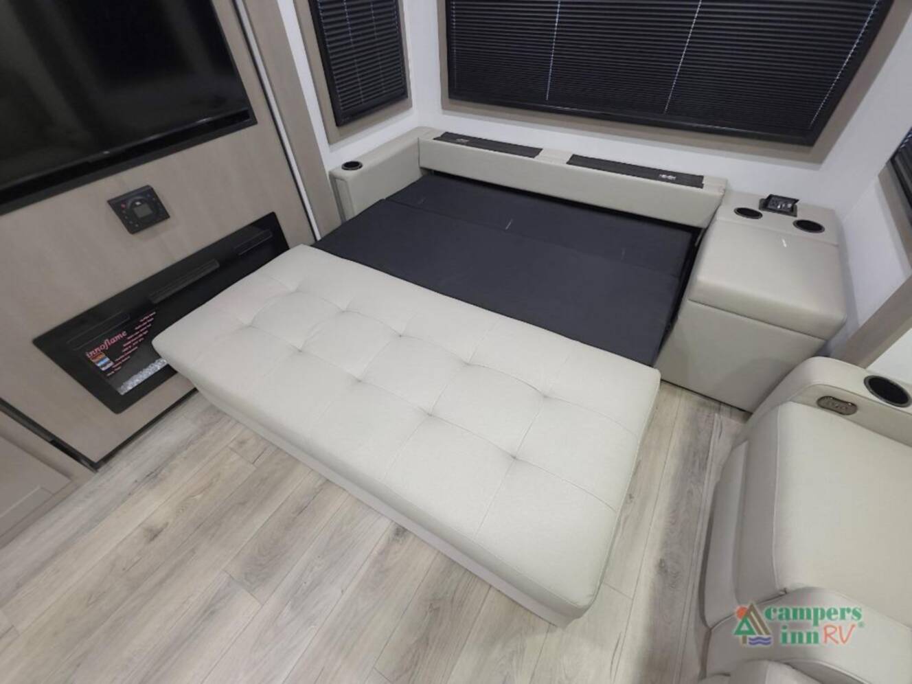 A photo of this 2026 Grand Design Reflection 317RSTS