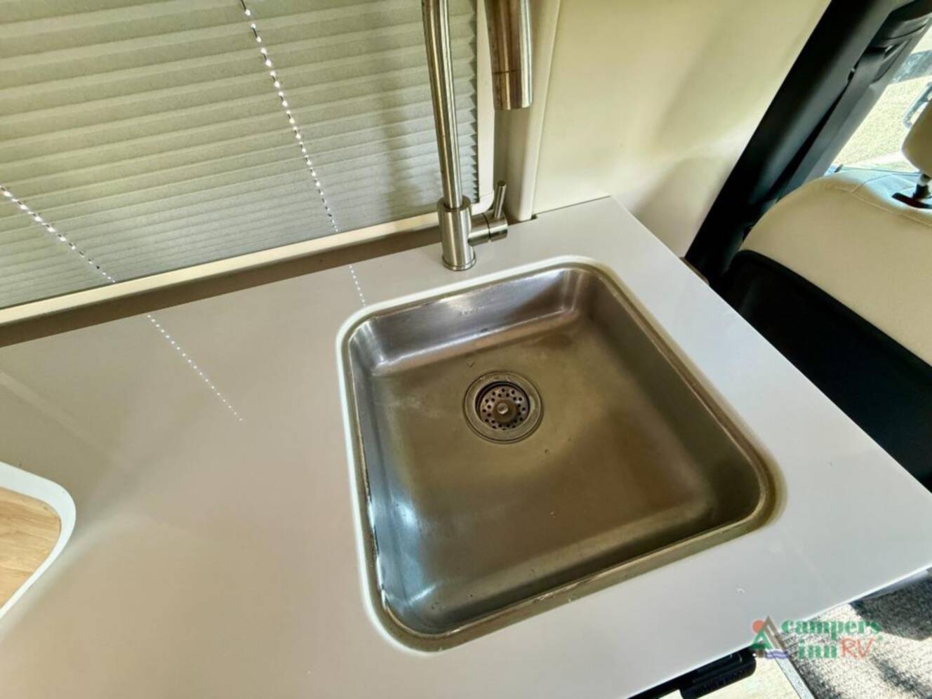 A photo of this 2022 Winnebago Boldt 70KL 4X4