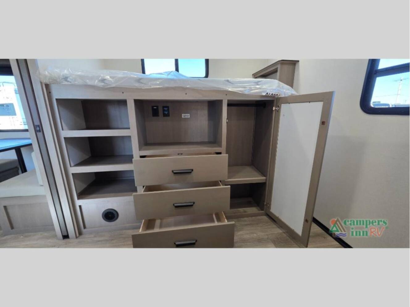 A photo of this 2026 Grand Design Reflection 100 Series 32BH