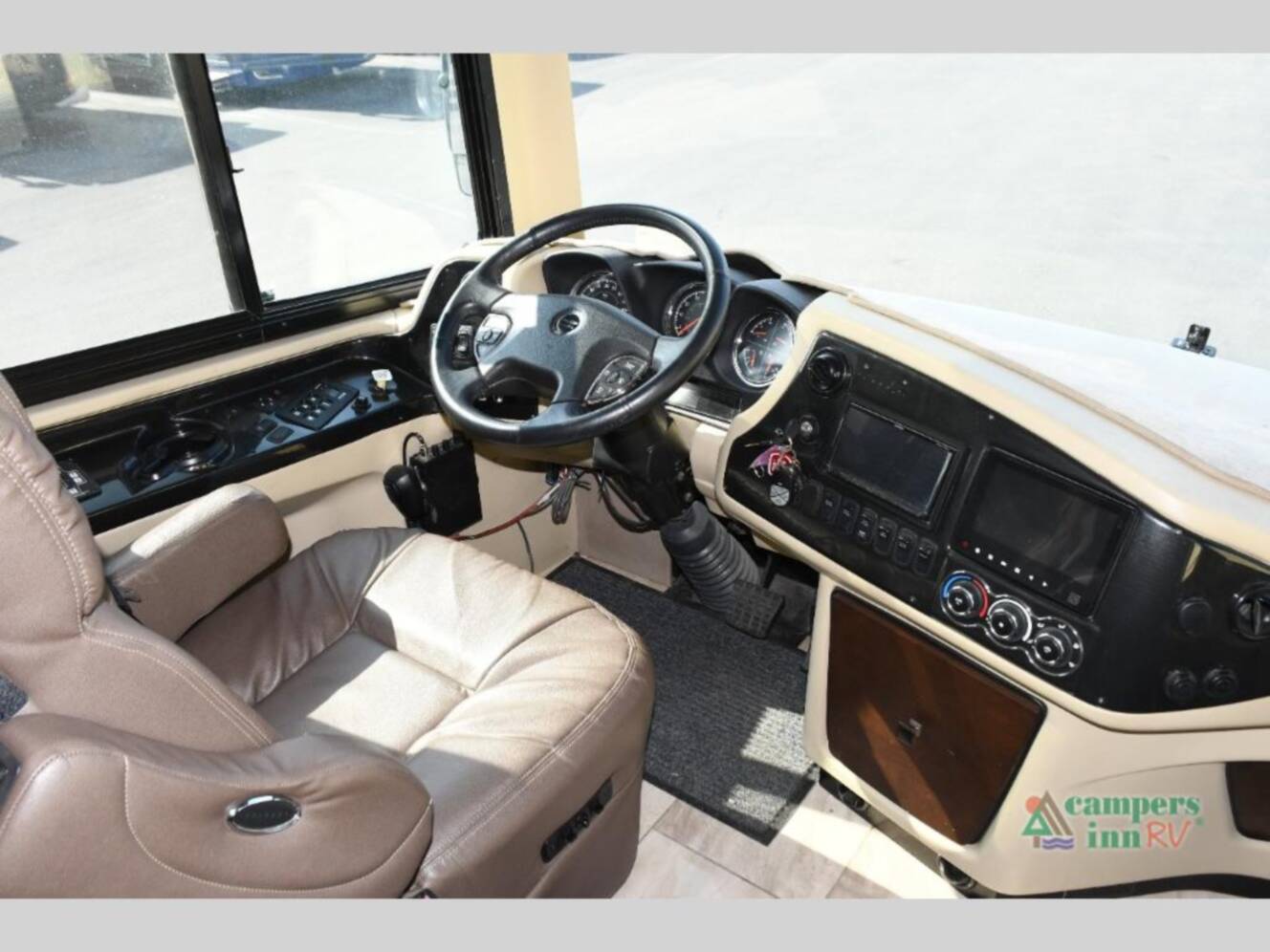 A photo of this 2018 Tiffin Motorhomes Phaeton 40 QBH