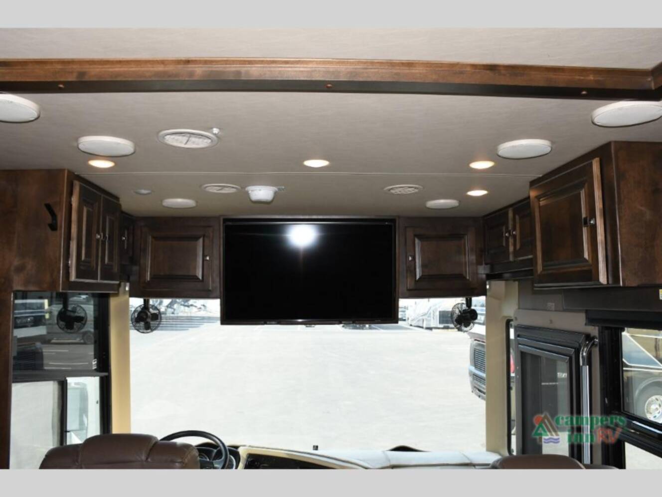 A photo of this 2018 Tiffin Motorhomes Phaeton 40 QBH