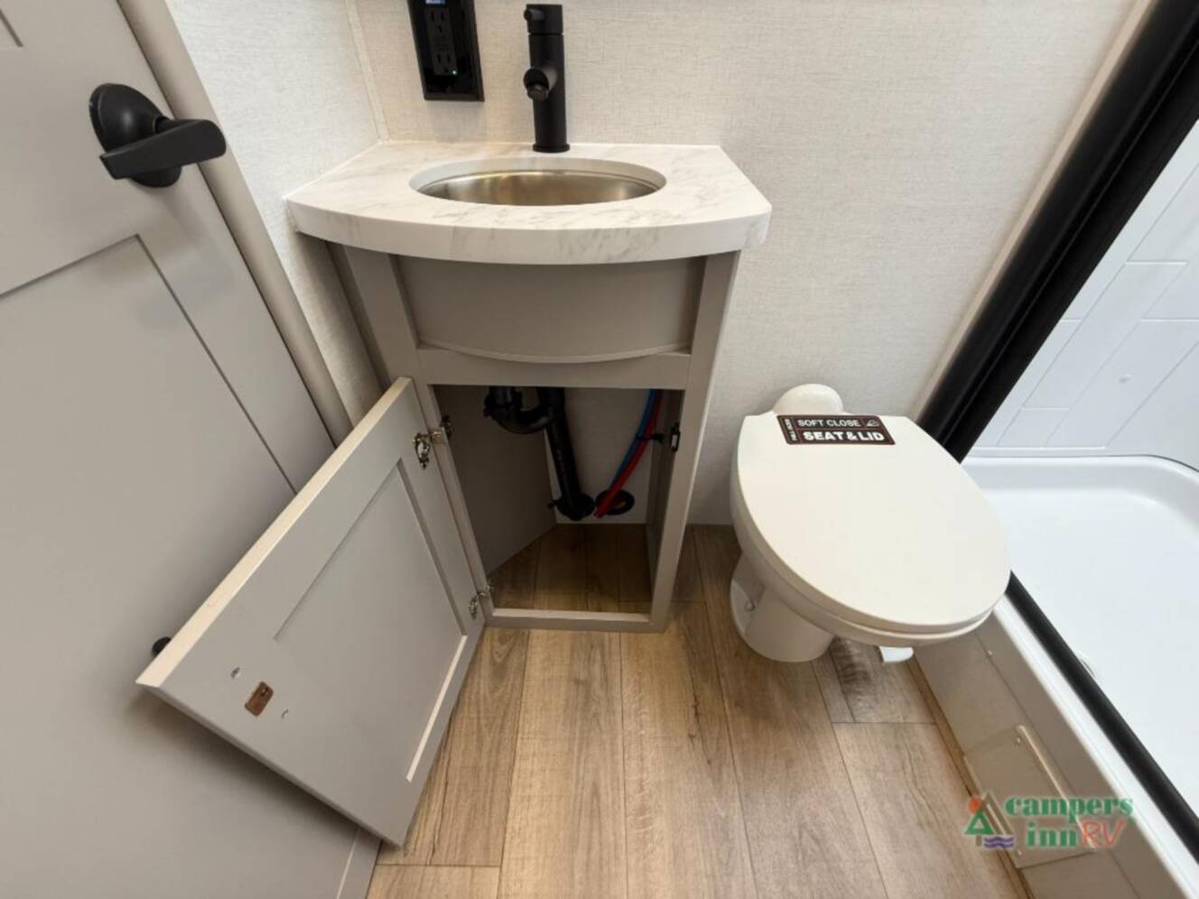 A photo of this 2026 Alliance Rv Valor All-Access 27T14