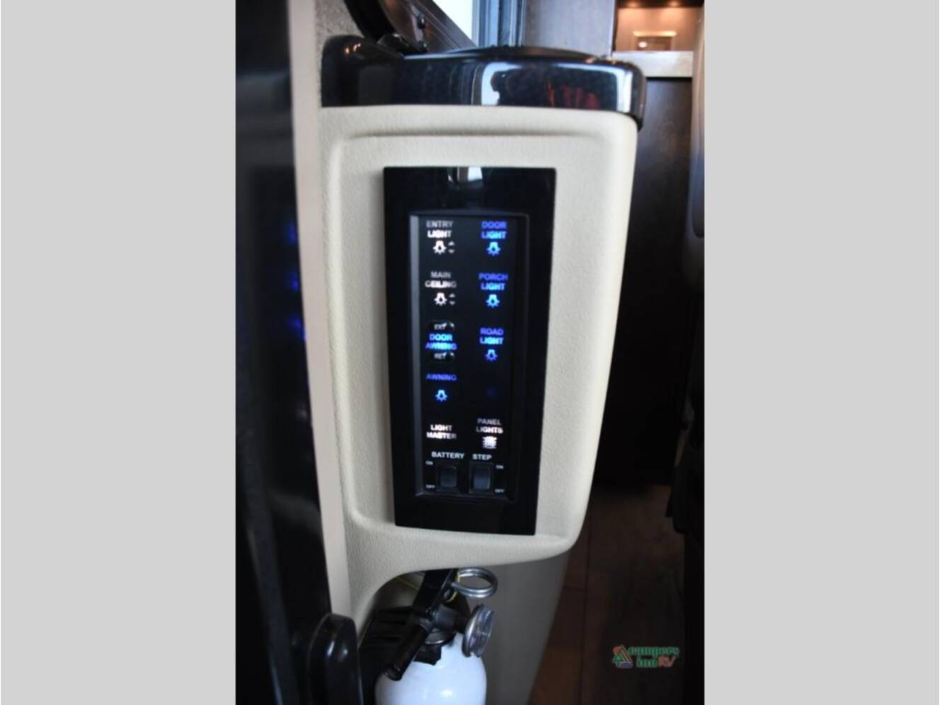 A photo of this 2018 Tiffin Motorhomes Phaeton 40 QBH