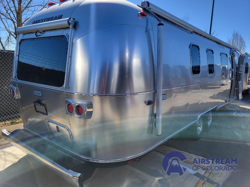 2026 Airstream Classic 33FB Queen in denver CO