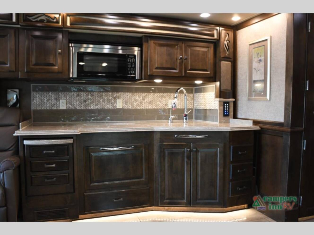 A photo of this 2018 Tiffin Motorhomes Phaeton 40 QBH