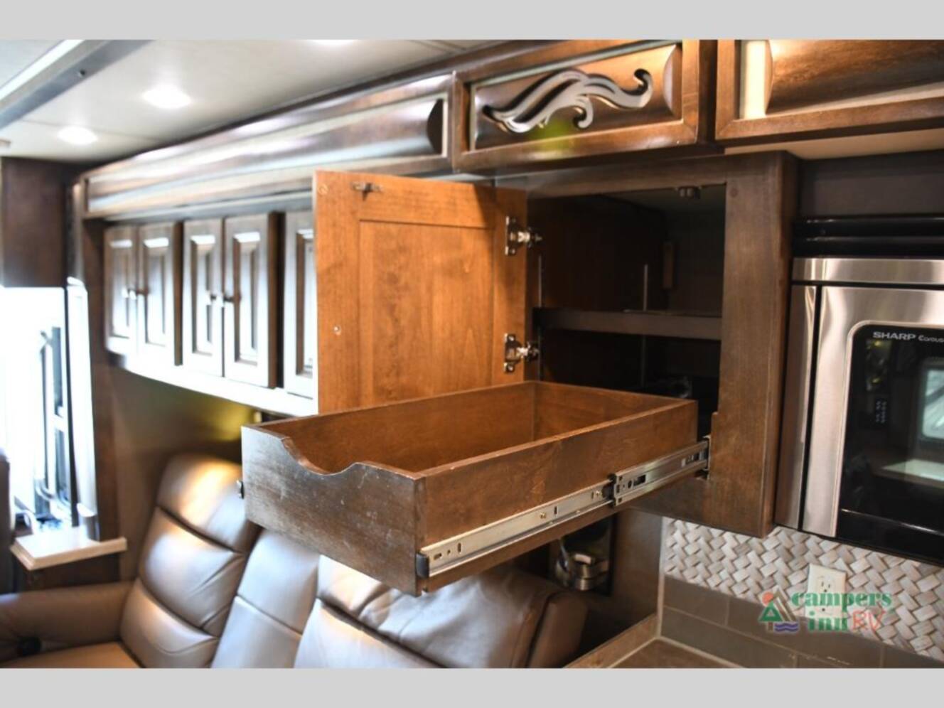 A photo of this 2018 Tiffin Motorhomes Phaeton 40 QBH