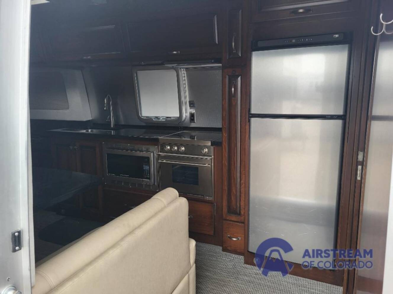 A photo of this 2019 Airstream Classic 33FB Twin