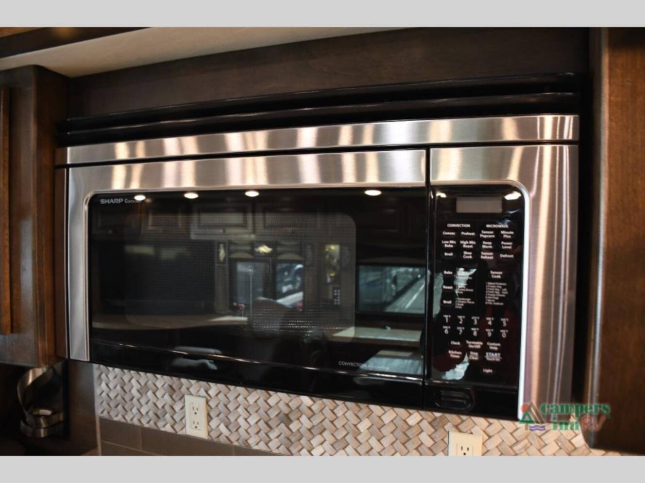 A photo of this 2018 Tiffin Motorhomes Phaeton 40 QBH