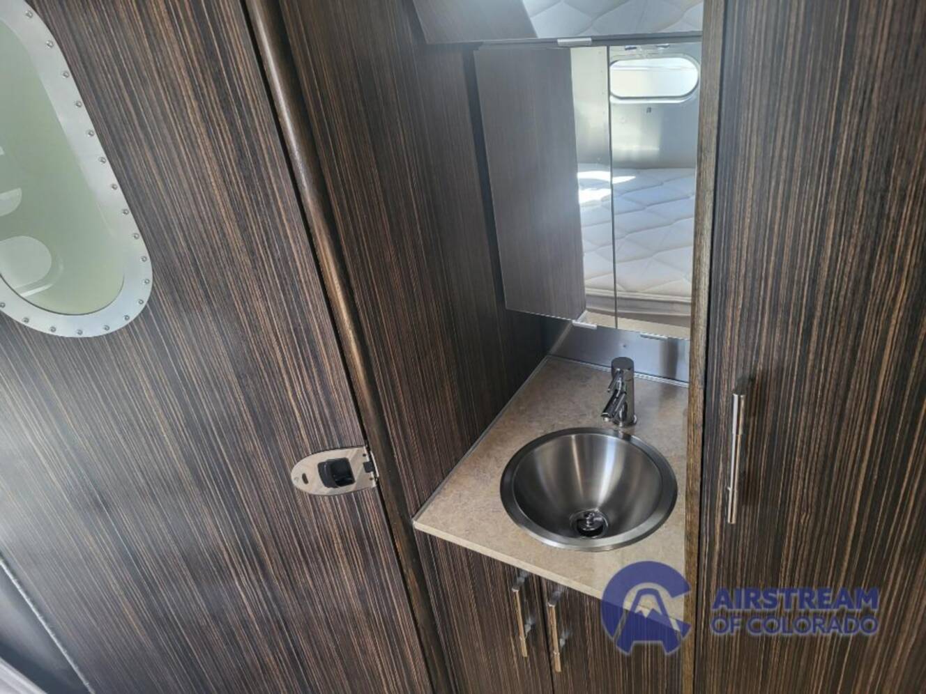 A photo of this 2014 Airstream International Signature 23D