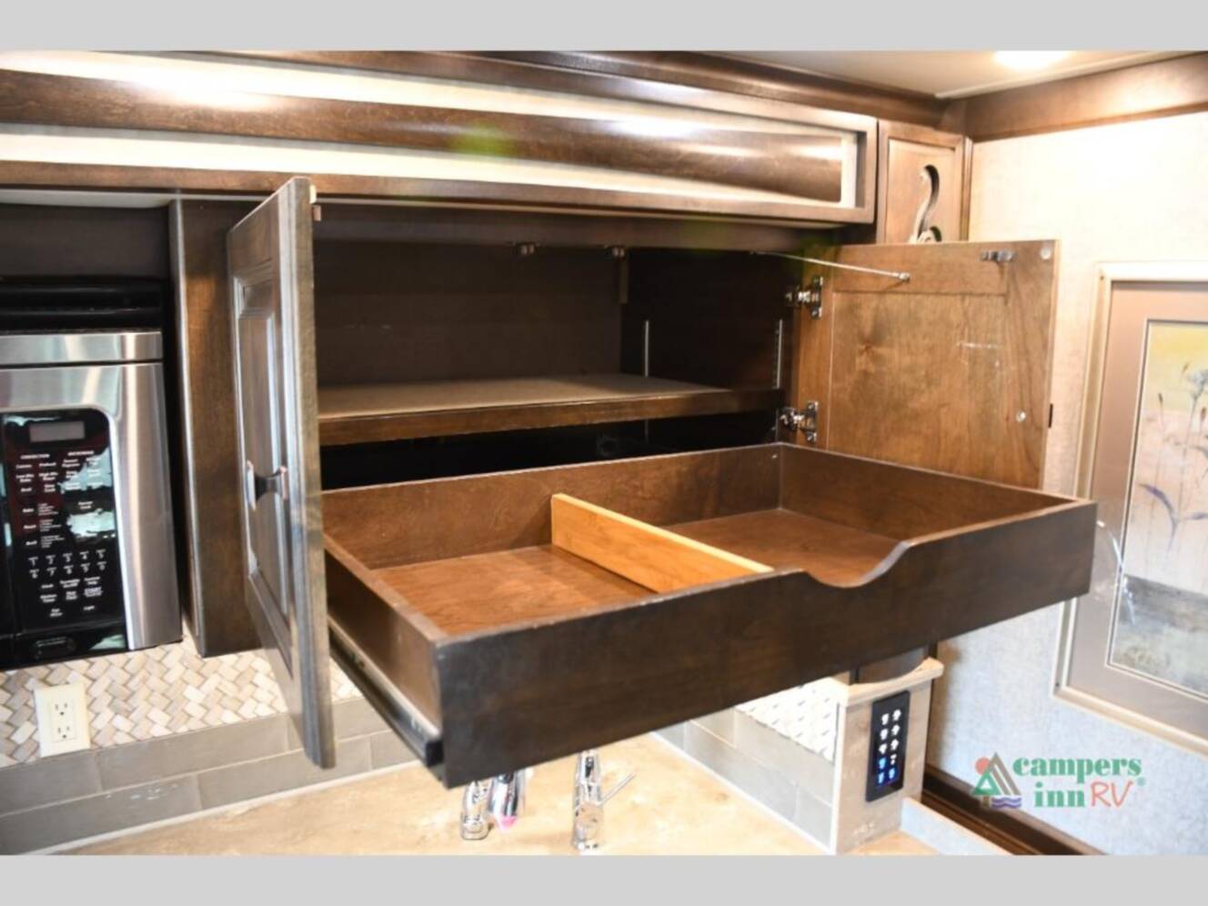 A photo of this 2018 Tiffin Motorhomes Phaeton 40 QBH