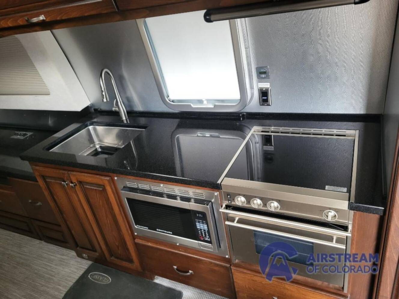 A photo of this 2019 Airstream Classic 33FB Twin