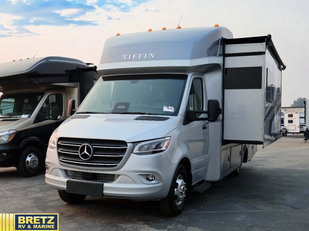 2026 Tiffin Motorhomes Wayfarer 25 RW in boise ID