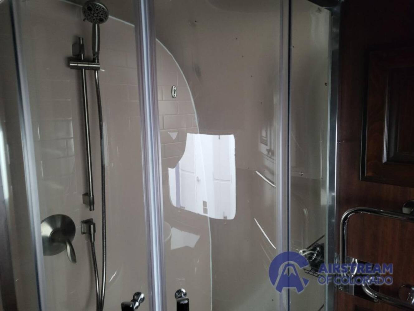 A photo of this 2019 Airstream Classic 33FB Twin