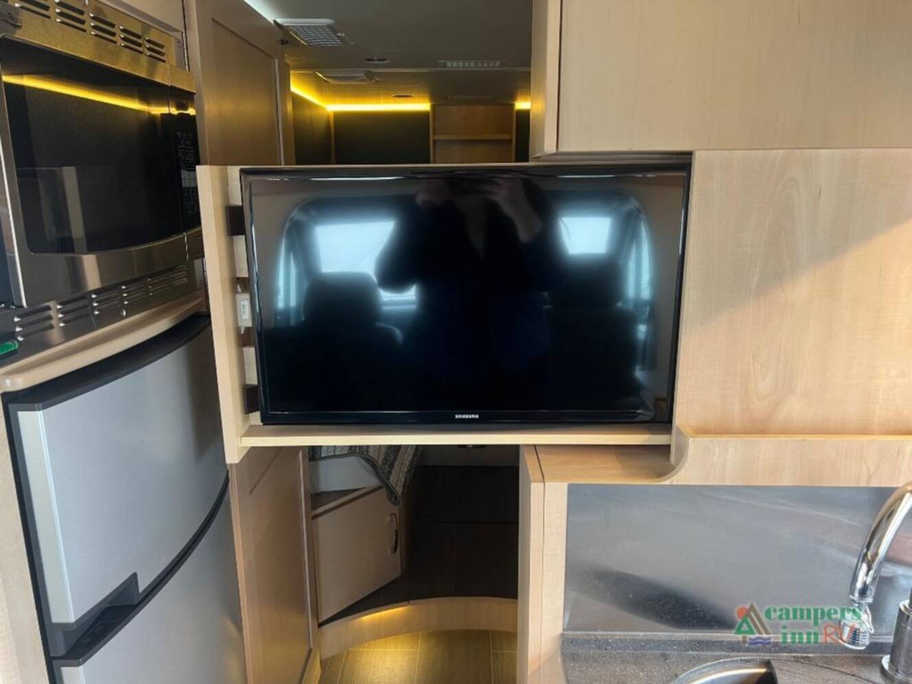 A photo of this 2018 Leisure Travel Unity 24TB