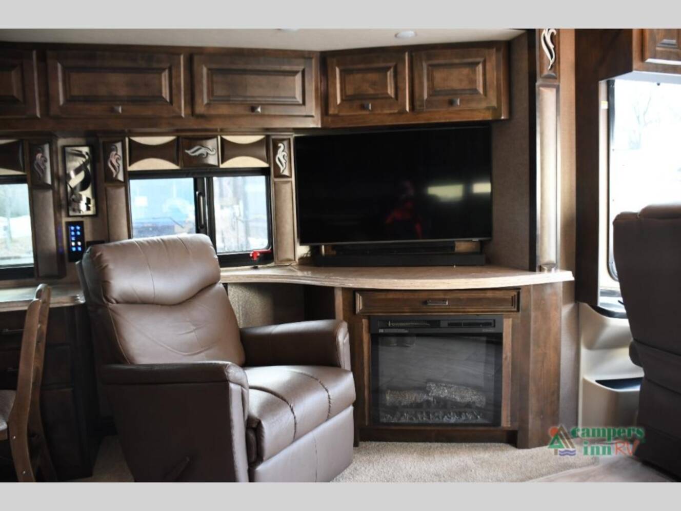 A photo of this 2018 Tiffin Motorhomes Phaeton 40 QBH