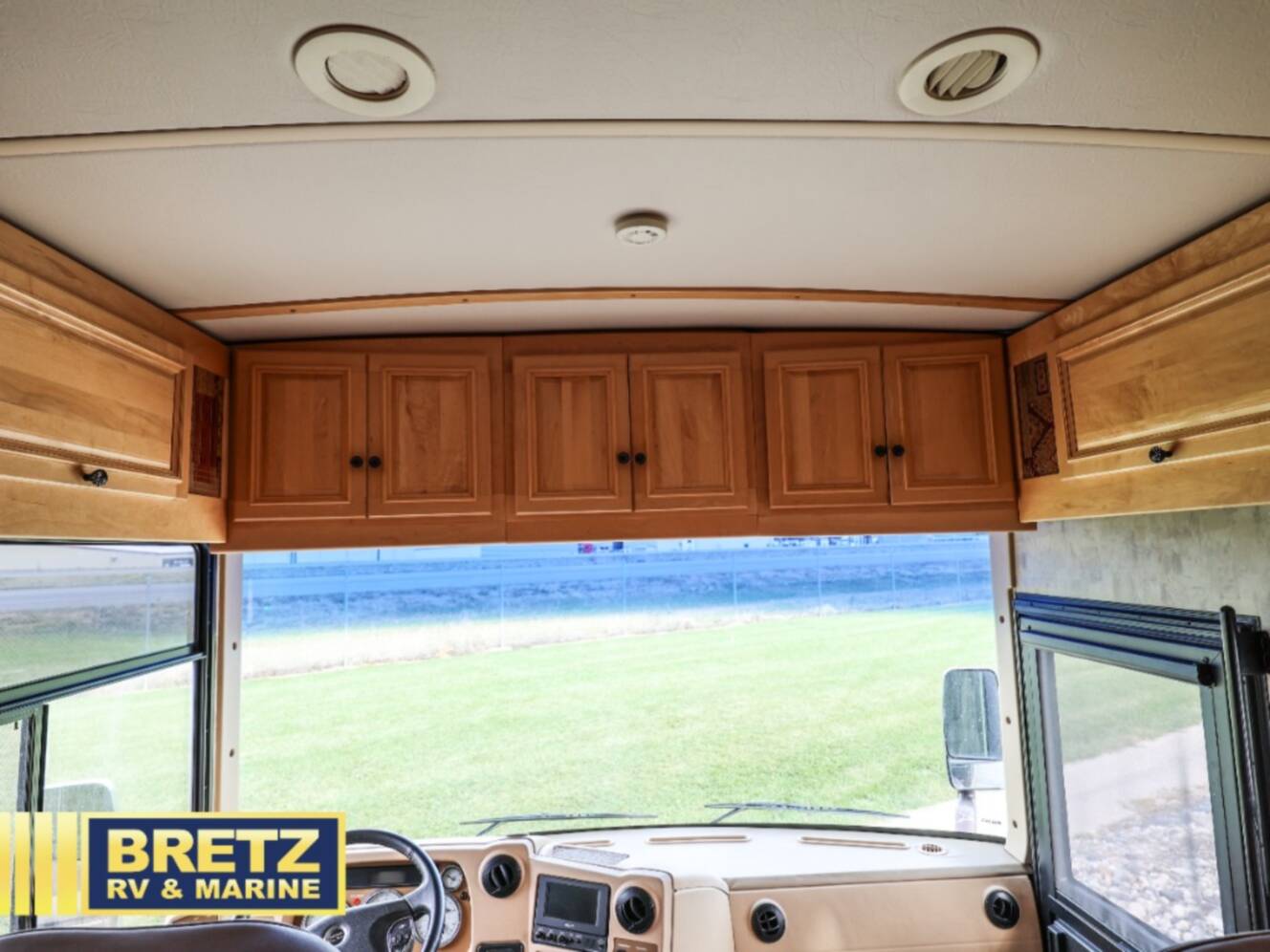 A photo of this 2007 Itasca Horizon 40TD