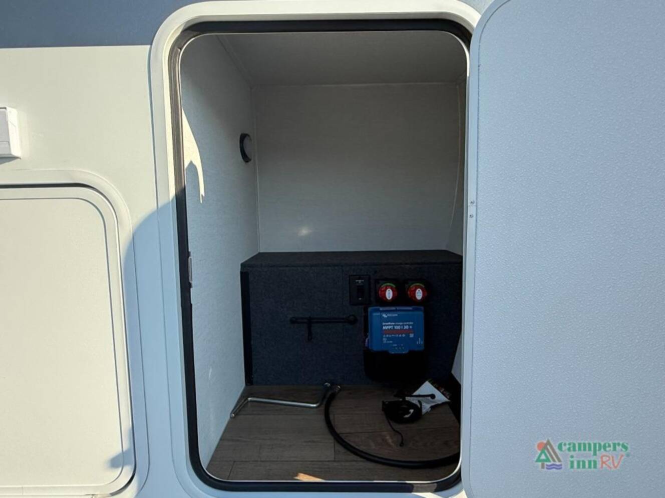 A photo of this 2026 Alliance Rv Valor All-Access 27T14